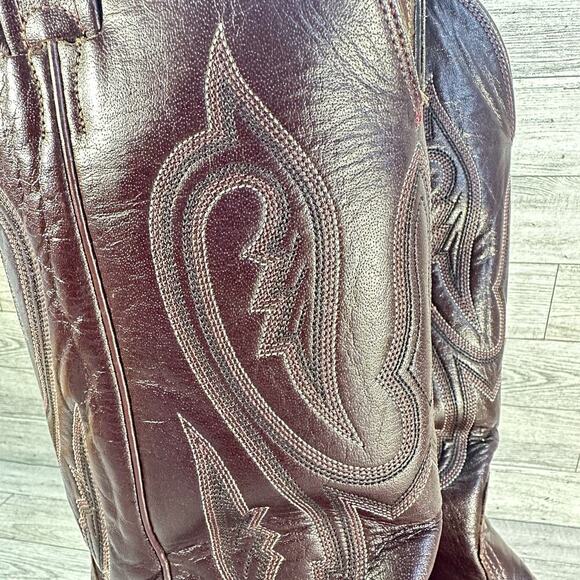 Nocona Boots Brown Burgandy Leather Cowboy Men’s Sz 10 Pointed Toe Made USA - Picture 9 of 15